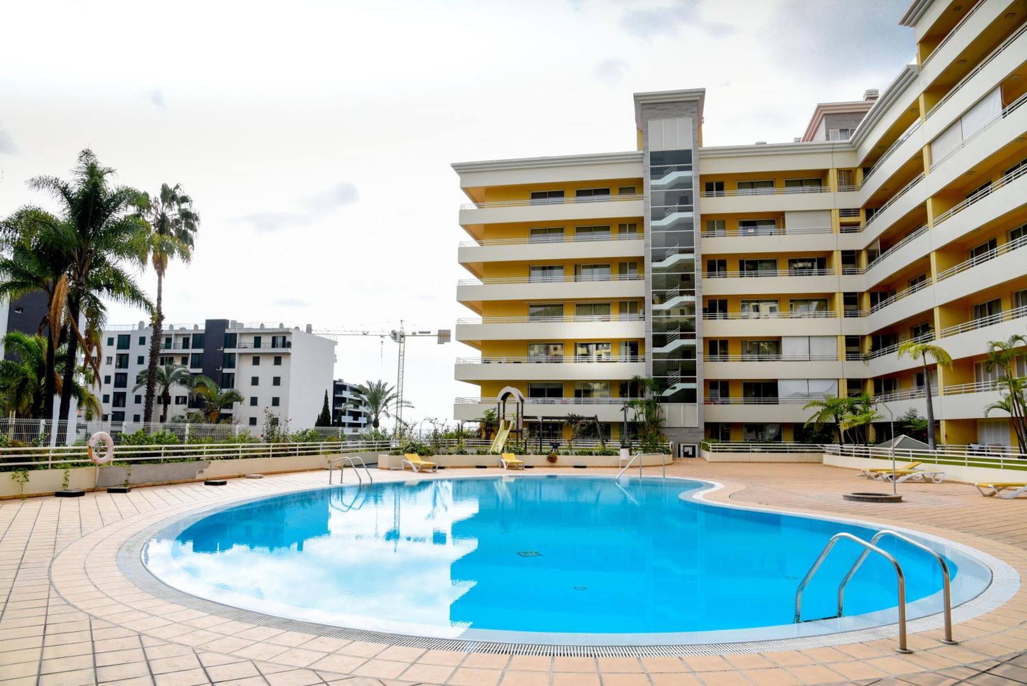 Green Pearl Apartment Funchal  Ngoại thất bức ảnh